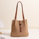 Sac de paille plissé en fil de coton avec pompon en perles de bois, sac de plage pour les vacances